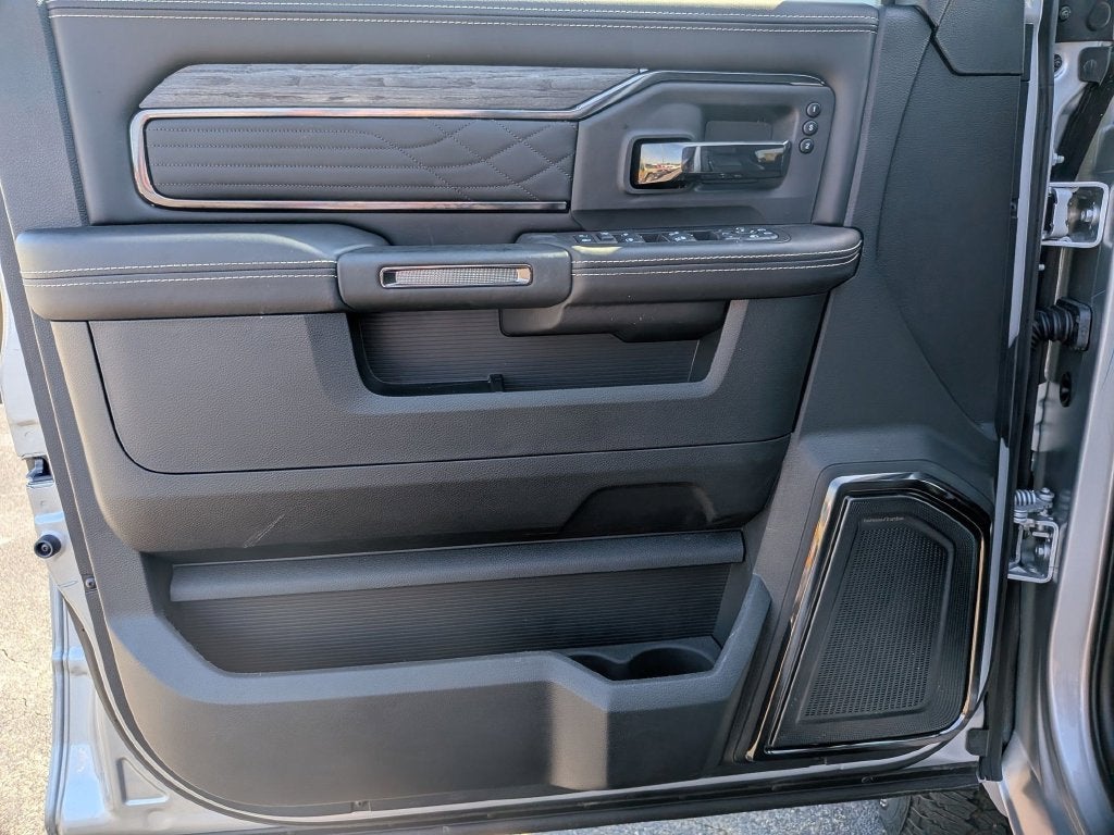 2027 RAM 2500 Limited