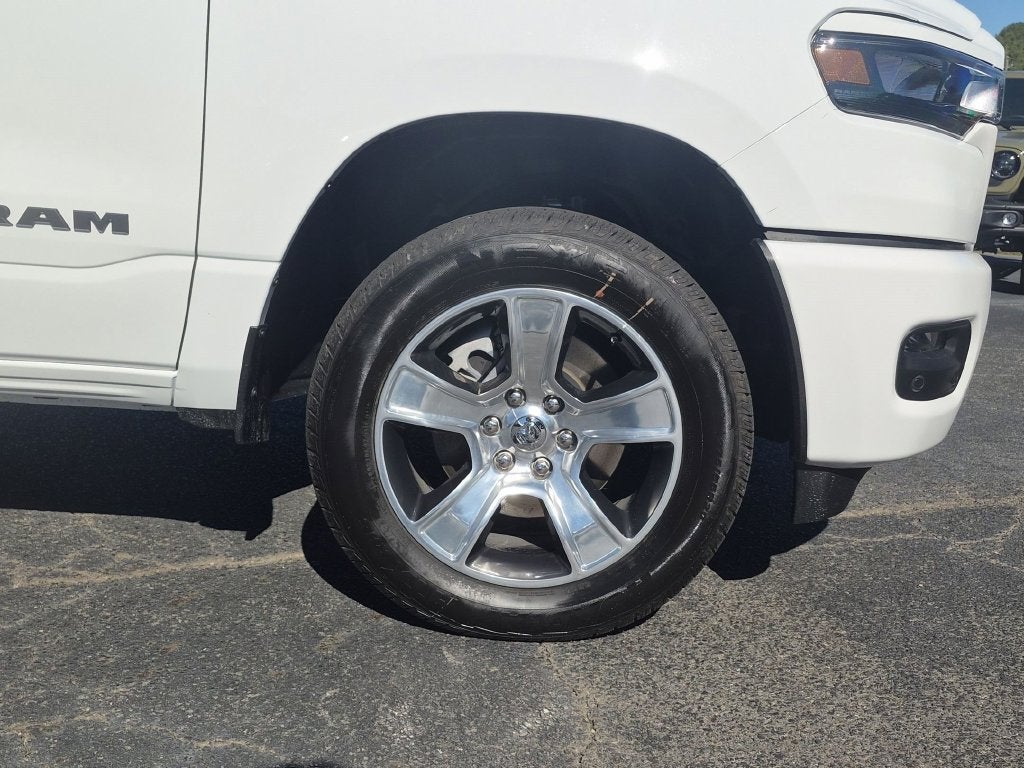 2027 RAM 1500 Express