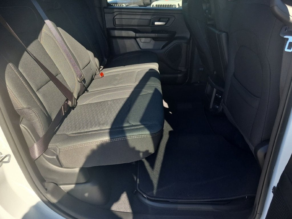 2027 RAM 1500 Express