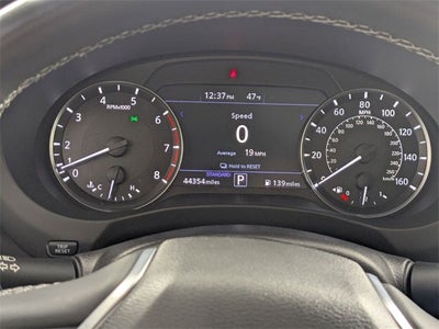 2023 INFINITI QX50 LUXE