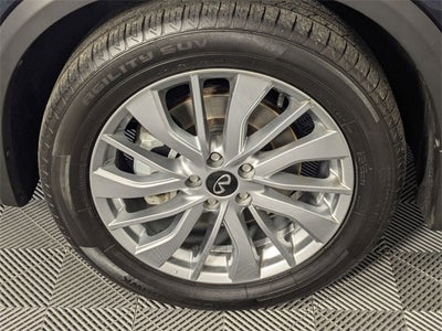 2023 INFINITI QX50 LUXE
