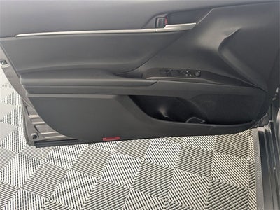 2023 Toyota Camry Hybrid LE