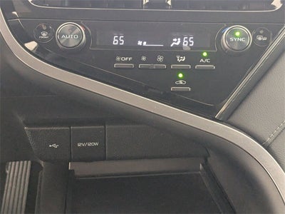 2023 Toyota Camry Hybrid LE