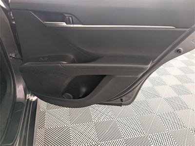 2023 Toyota Camry Hybrid LE