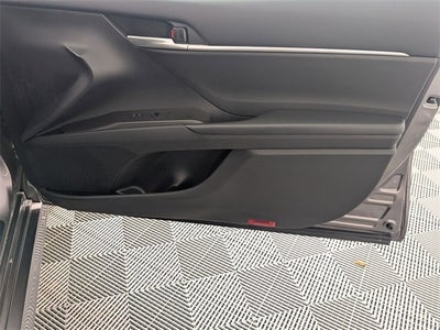 2023 Toyota Camry Hybrid LE