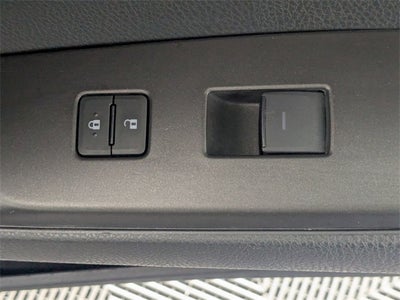 2023 Toyota Camry Hybrid LE