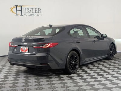 2025 Toyota Camry SE