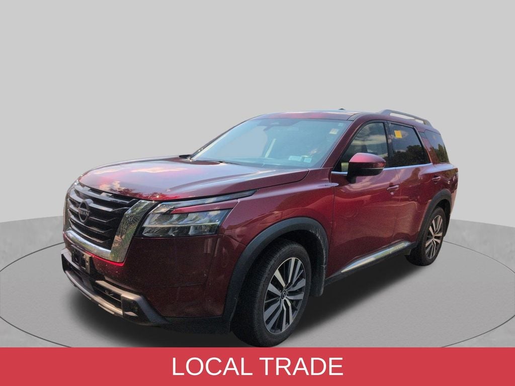 2022 Nissan Pathfinder Platinum
