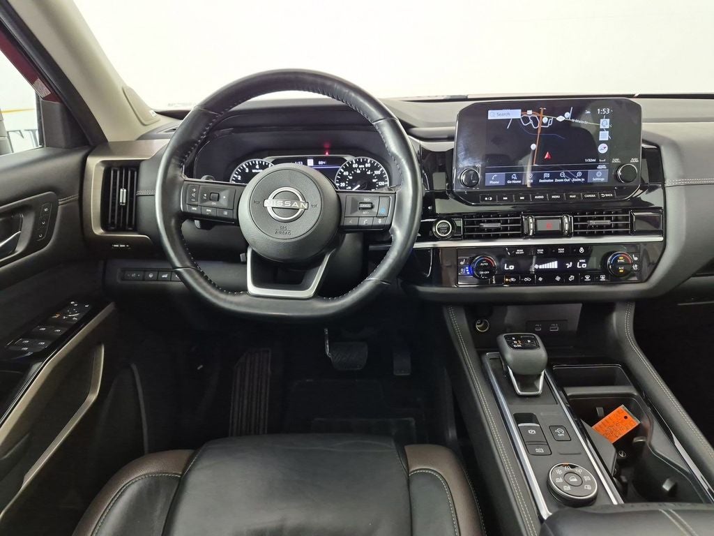 2022 Nissan Pathfinder Platinum