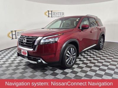 2022 Nissan Pathfinder Platinum