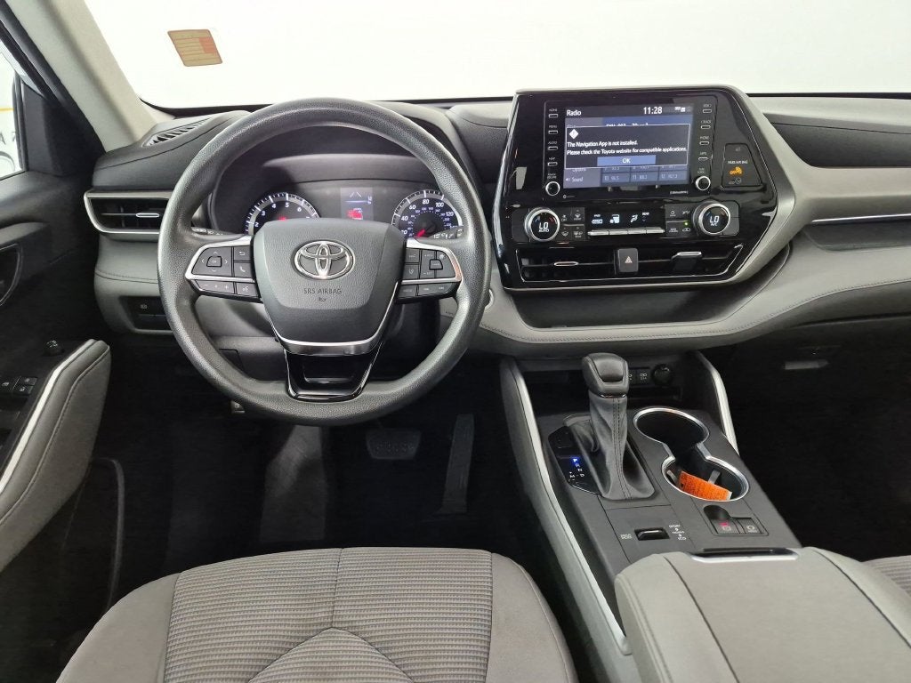 2021 Toyota Highlander L