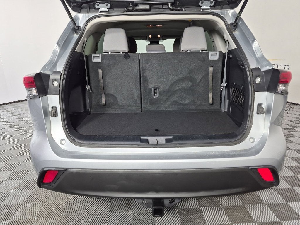 2021 Toyota Highlander L