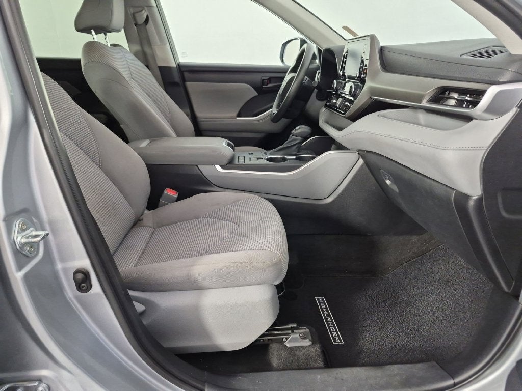2021 Toyota Highlander L