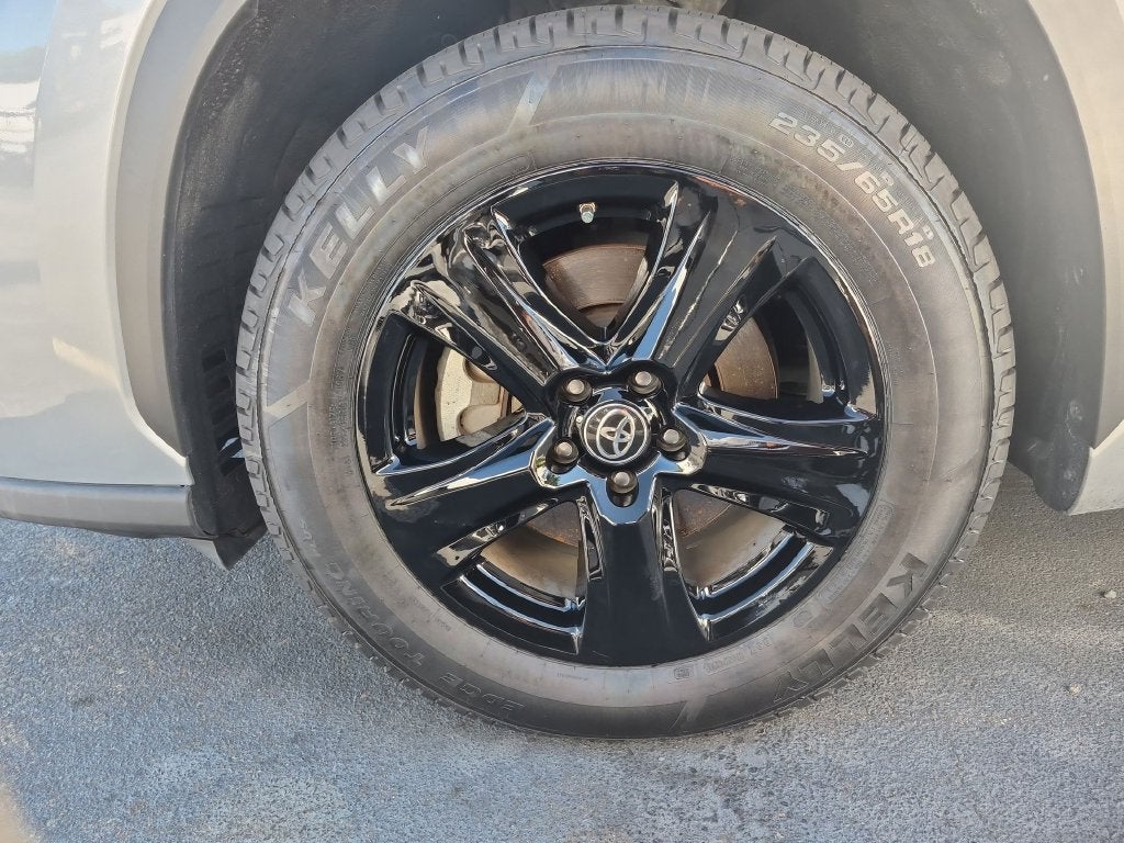 2021 Toyota Highlander L