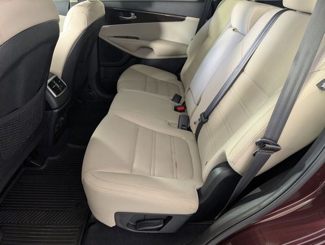 2020 Kia Sorento LX