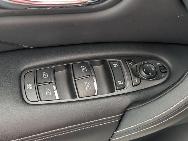 2023 INFINITI QX80 Premium Select
