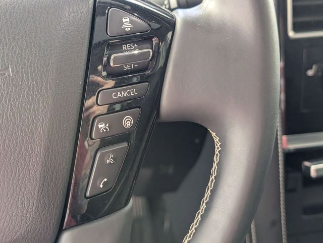 2023 INFINITI QX80 Premium Select