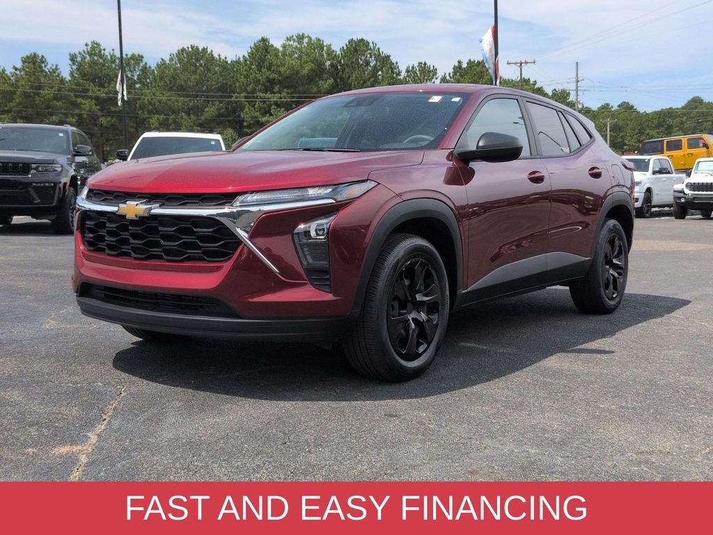 2025 Chevrolet Trax LS