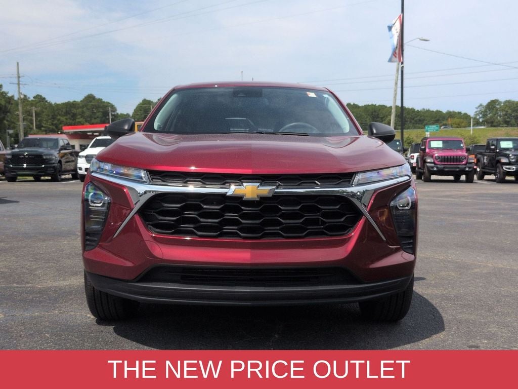 2025 Chevrolet Trax LS