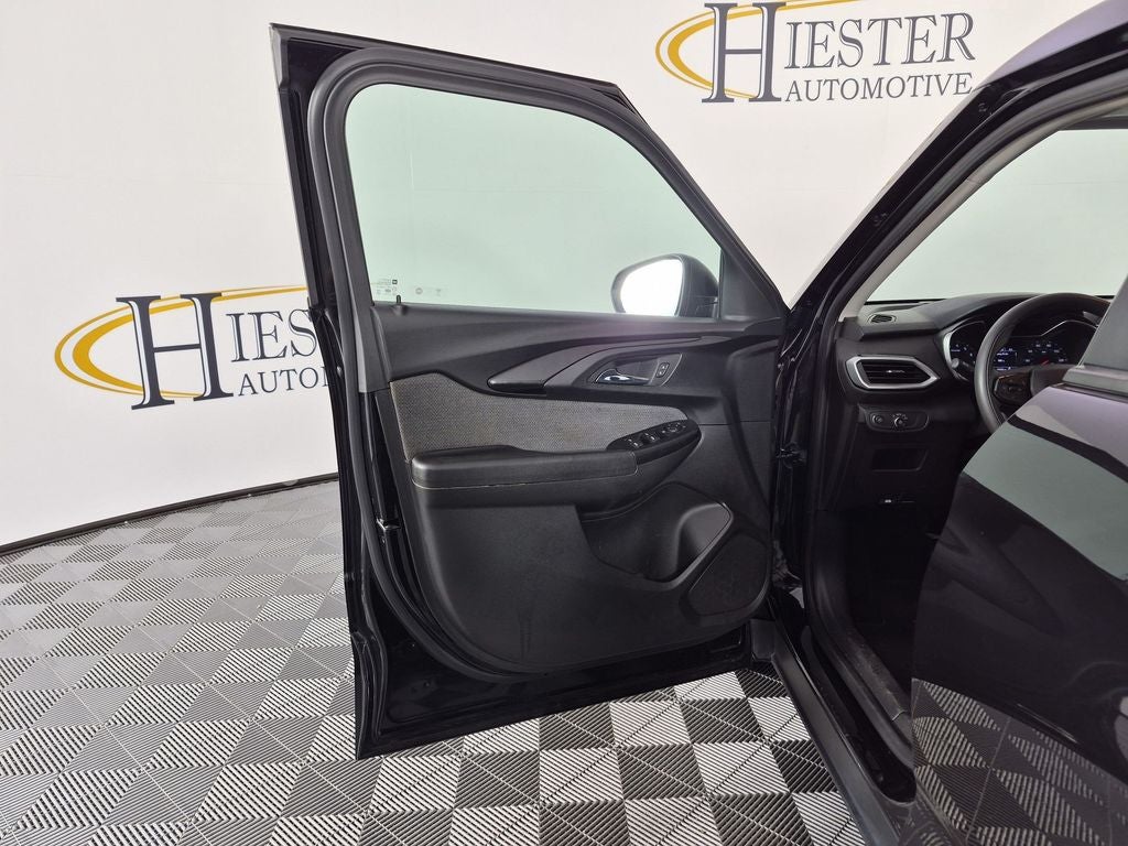 2022 Chevrolet TrailBlazer LS