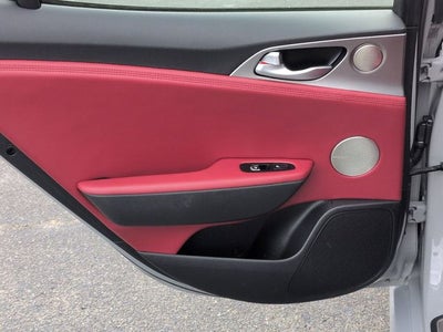 2020 Kia Stinger GT2