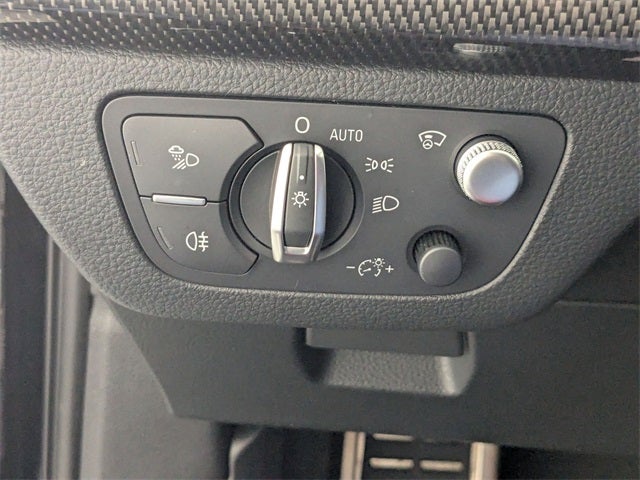 2019 Audi SQ5 3.0T Prestige quattro