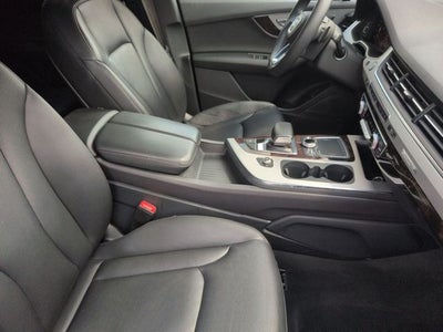 2019 Audi Q7 45 Premium Plus quattro