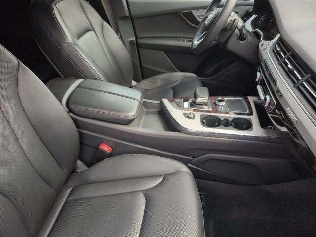 2019 Audi Q7 45 Premium Plus quattro