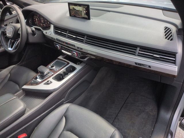 2019 Audi Q7 45 Premium Plus quattro