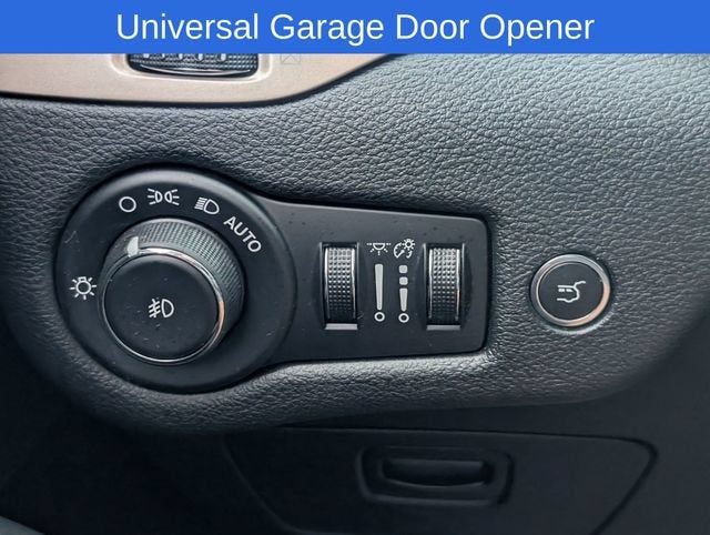 2016 Jeep Cherokee Altitude