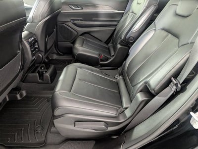 2023 Jeep Grand Cherokee L Limited 4x2