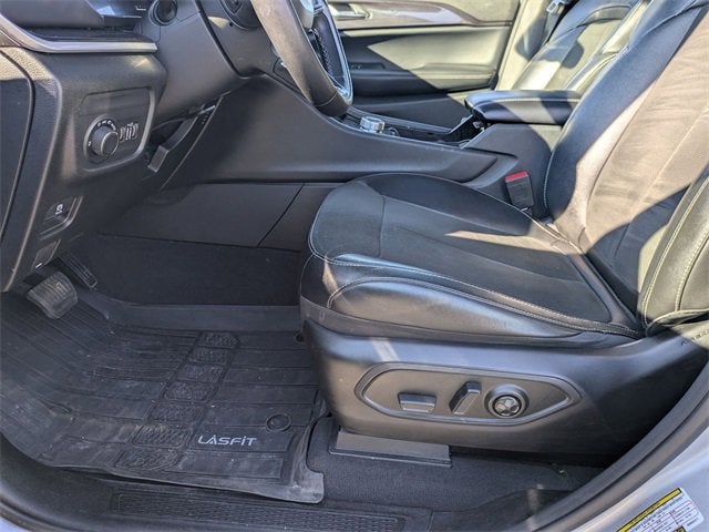 2022 Jeep Grand Cherokee L Altitude