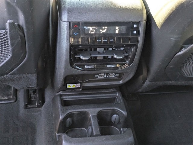 2022 Jeep Grand Cherokee L Altitude