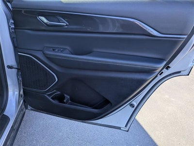 2022 Jeep Grand Cherokee L Altitude