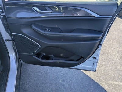 2022 Jeep Grand Cherokee L Altitude