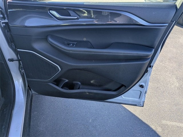 2022 Jeep Grand Cherokee L Altitude