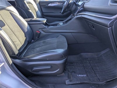 2022 Jeep Grand Cherokee L Altitude