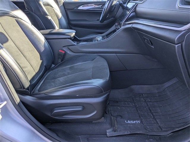 2022 Jeep Grand Cherokee L Altitude