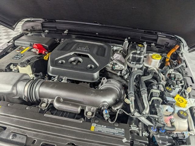 2025 Jeep Wrangler 4xe Sahara 4xe
