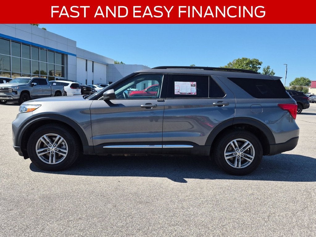 2023 Ford Explorer XLT