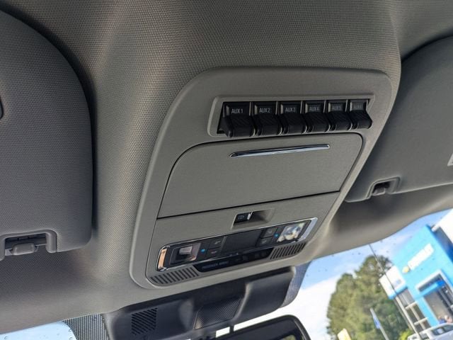 2025 Ford Super Duty F-350 DRW XL