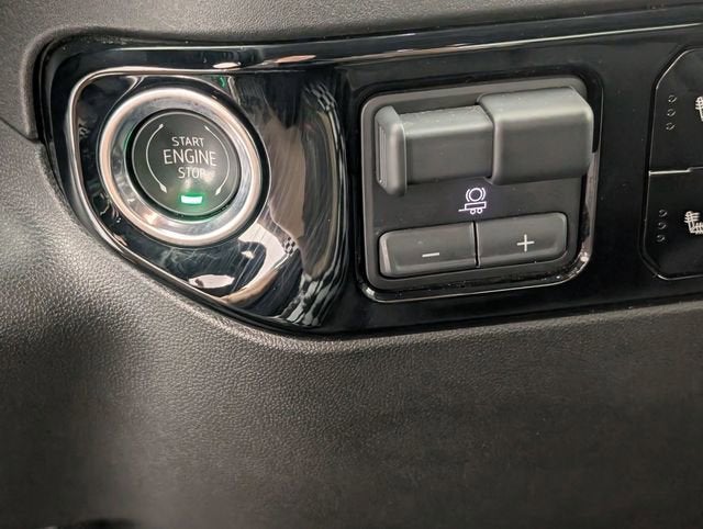 2025 Chevrolet Silverado 3500 HD LT