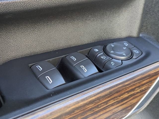 2022 Chevrolet Silverado 3500 HD High Country DRW