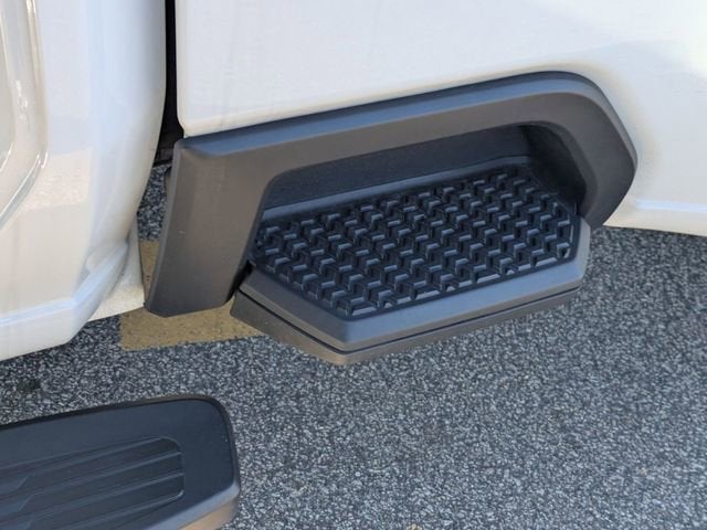 2022 Chevrolet Silverado 3500 HD High Country DRW