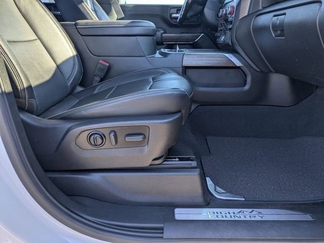 2022 Chevrolet Silverado 3500 HD High Country DRW