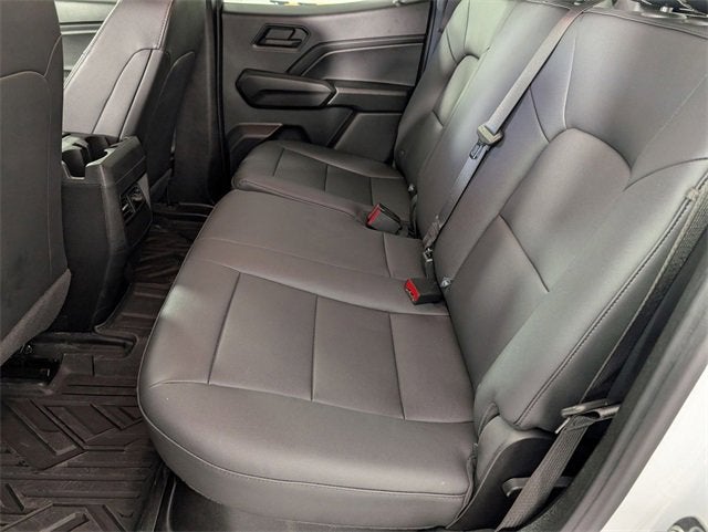 2024 Chevrolet Colorado WT