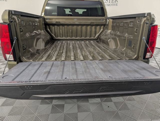 2023 Chevrolet Colorado WT