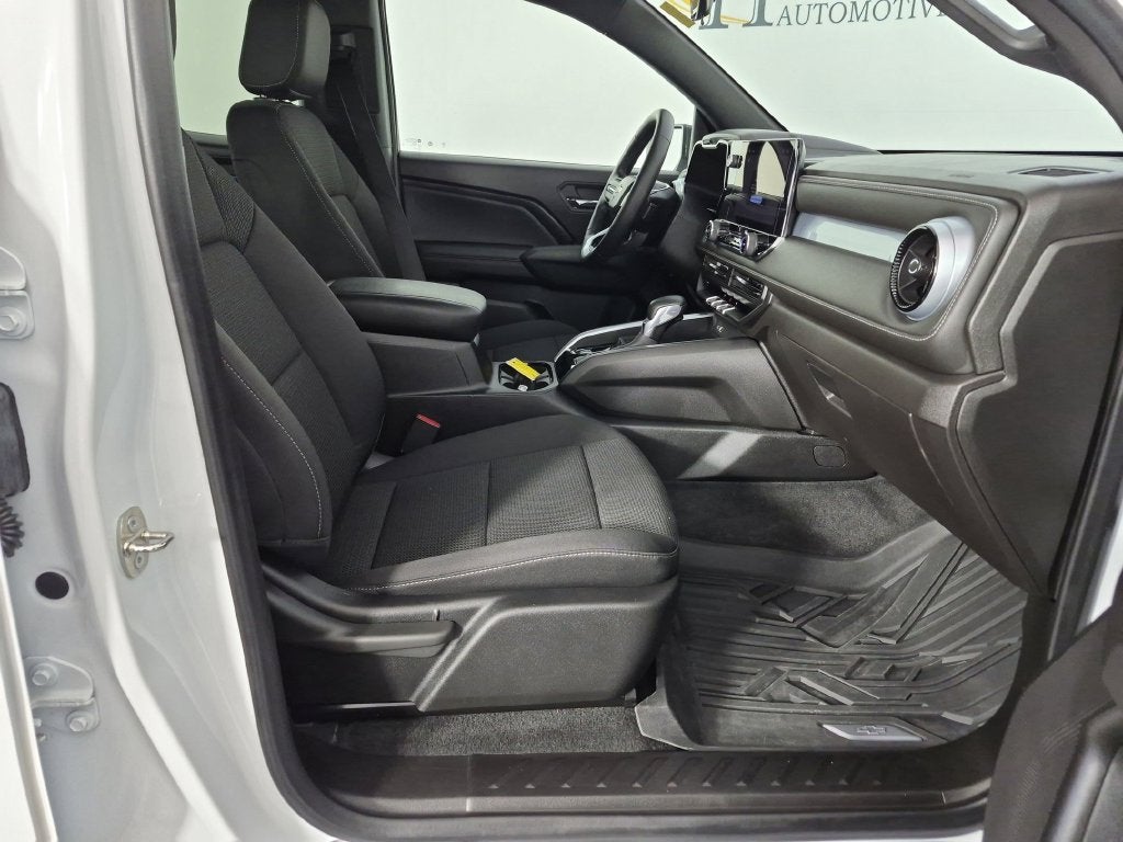 2023 Chevrolet Colorado 2WD LT