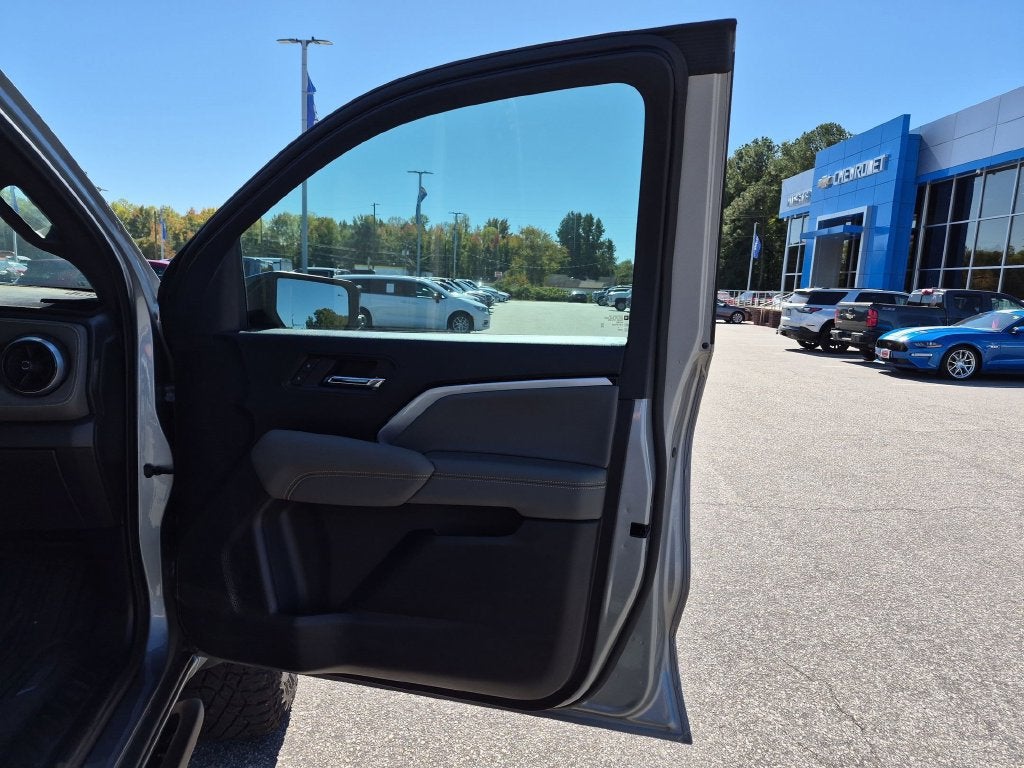 2025 Chevrolet Colorado ZR2