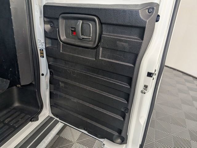 2024 Chevrolet Express Cargo 2500 WT